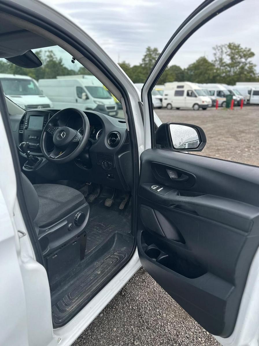 2021 Mercedes-Benz Vito – Model: Vito 114 Progressive CDi – LP21NXD