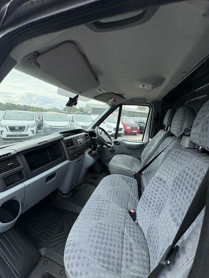 2008 Ford Transit – Model: Transit 140 T350 LWB RWD – LR08UOK