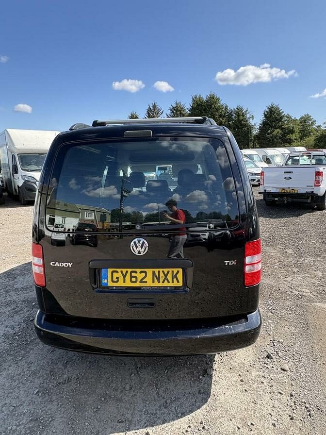 2013 Volkswagen Caddy MaxI – Model: Caddy Maxi C20 Kombi TDI 140 – GY62NXK