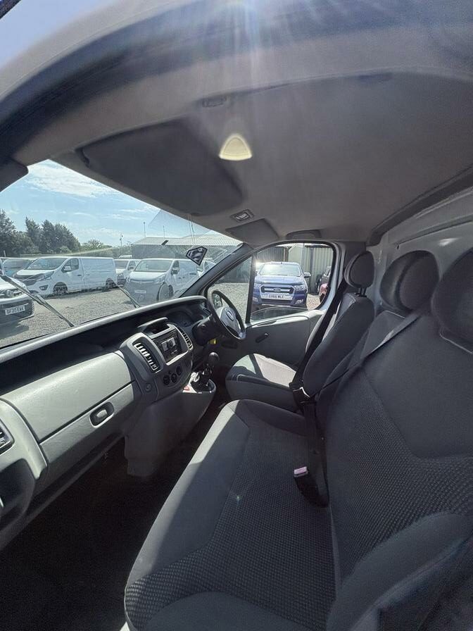 2009 Vauxhall Vivaro – Model: Vivaro 2700 CDTi SWB – WP59PZD