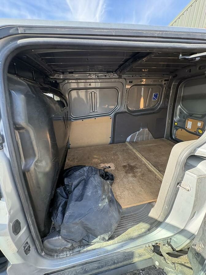 2022 Ford Transit Connect – Model: Transit Connect 250 Limited EcoBlue – BG72WNR