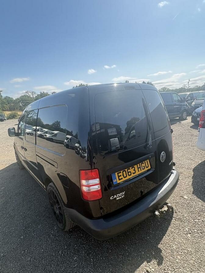 2013 Volkswagen Caddy MaxI – Model: Caddy Maxi C20 Kombi TDI 140 – EO63HGU