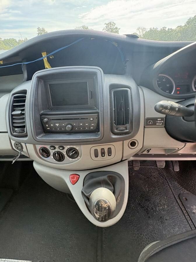 2012 Renault Trafic – Model: Trafic SL27 dCi – WG61MXV