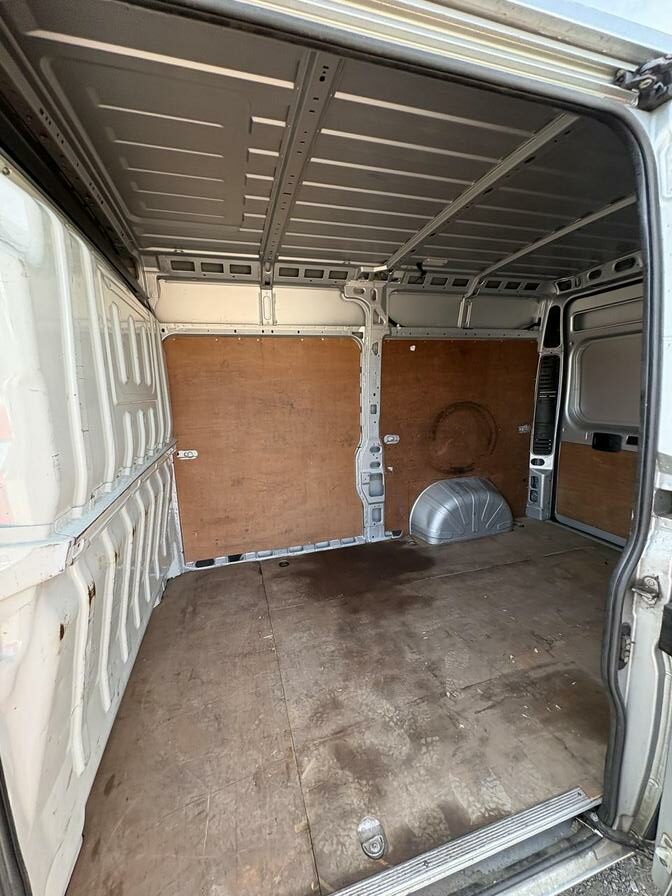 2019 Peugeot Boxer – Model: Boxer 335 Professional L2H2 Blue HDi – OE19RFZ