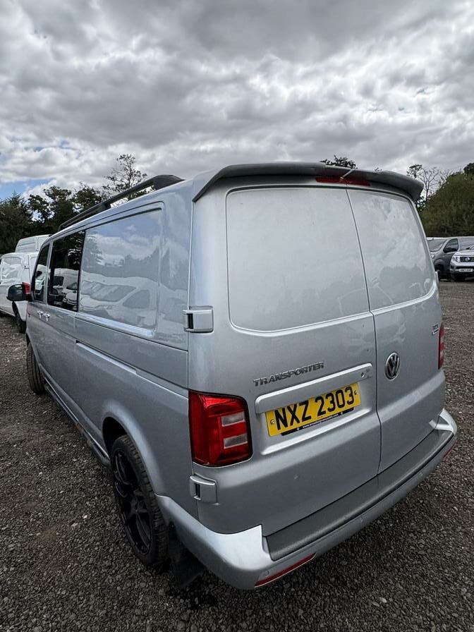 2018 Volkswagen Transporter – Model: Transporter T30 Highline TDI BlueMotion Technology – W5NRB/NXZ2303