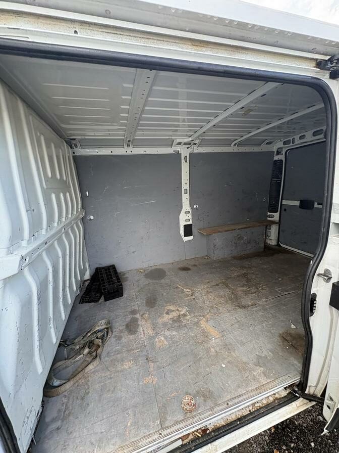 2018 Citroen Relay – Model: Relay 35 L2H1 Enterprise Blue HDi – WV68WMW