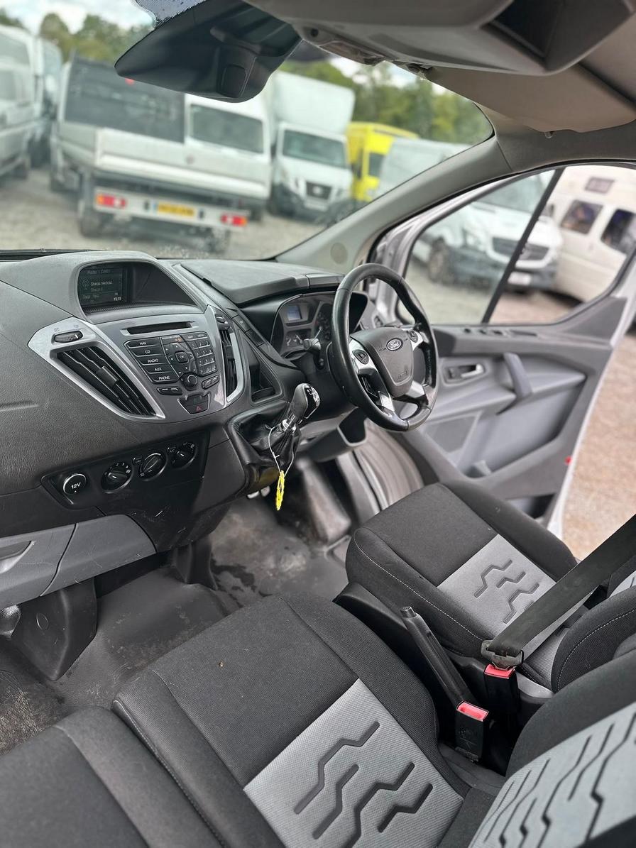 2017 Ford Transit Custom – Model: Transit Custom 290 Limited – KY67GYW