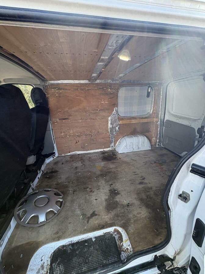 2012 Vauxhall Vivaro – Model: Vivaro 2700 CDTi 113 SWB – EA12LZX