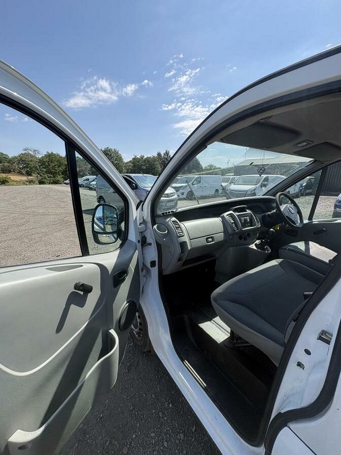 2009 Vauxhall Vivaro – Model: Vivaro 2700 CDTi SWB – WP59PZD