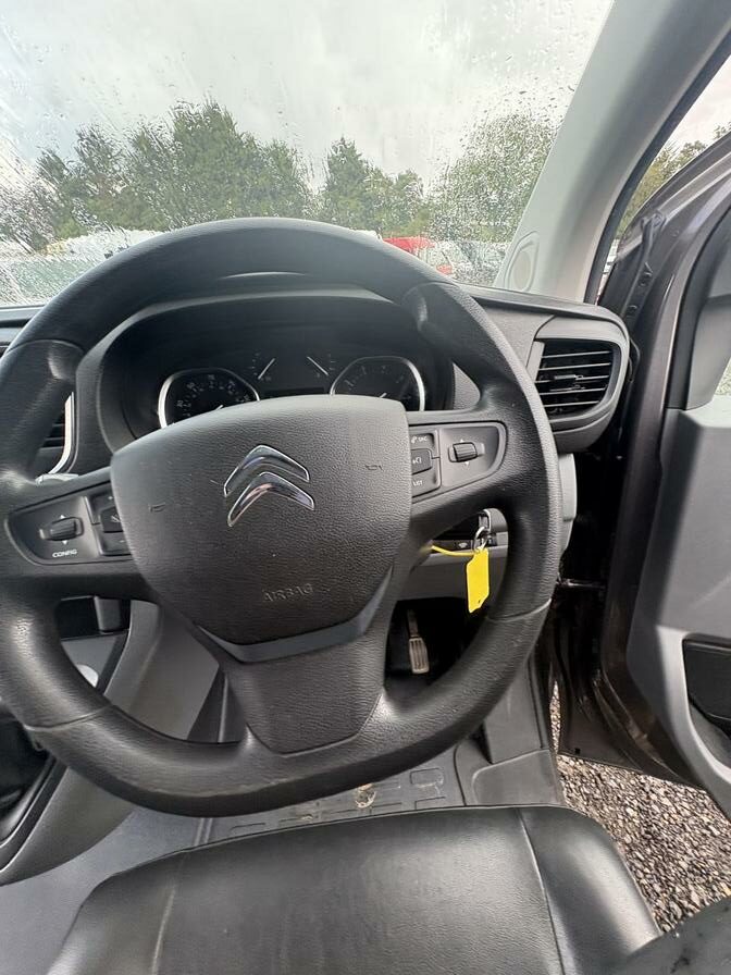 2017 Citroen Dispatch – Model: Dispatch 1400 Enterprise+ Blue HDi S/S – AP17GVW