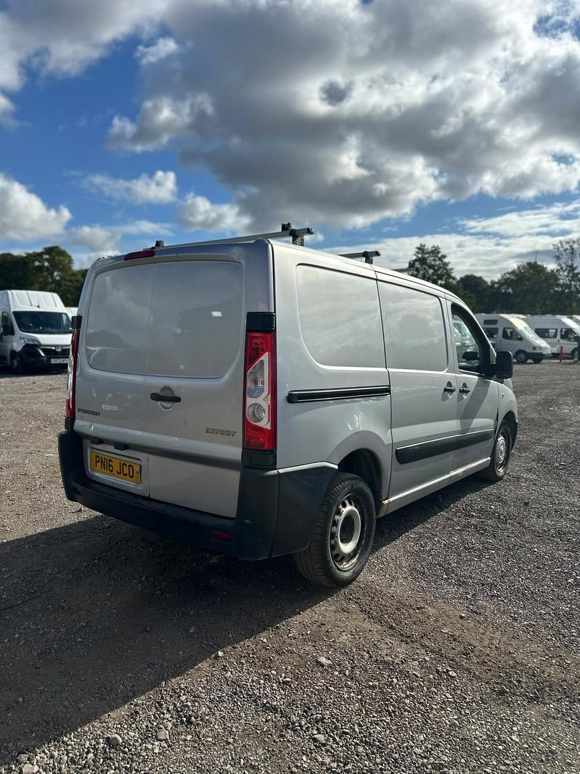 2016 Peugeot Expert – Model: Expert 1000 L1H1 Professional HDi – PN16JCO