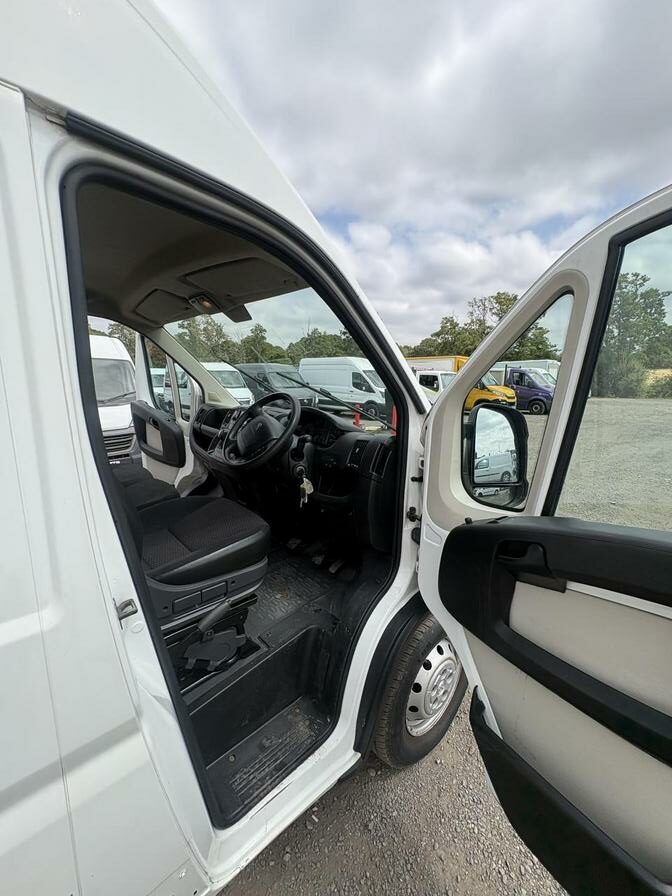 2019 Peugeot Boxer – Model: Boxer 435 Professional L4H2 Blue HDi – CN19KTE