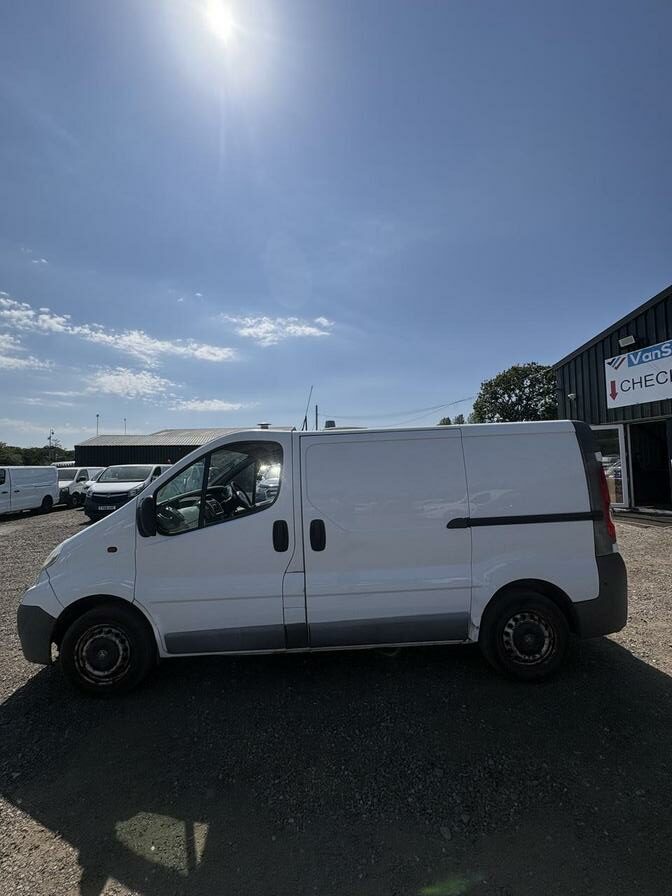 2009 Vauxhall Vivaro – Model: Vivaro 2700 CDTi SWB – WP59PZD