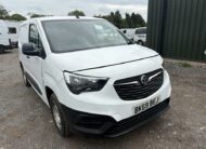 2019 Vauxhall Combo – Model: Combo 2000 Edition TD S/S – BK69BEJ