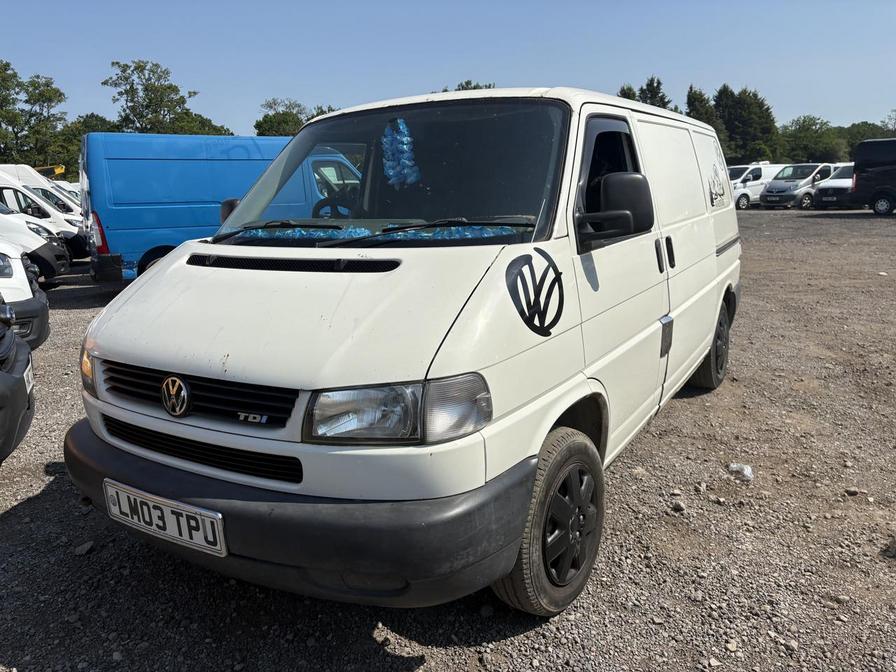 2003 Volkswagen Transporter – Model: Transporter 88 bhp SWB – LM03TPU