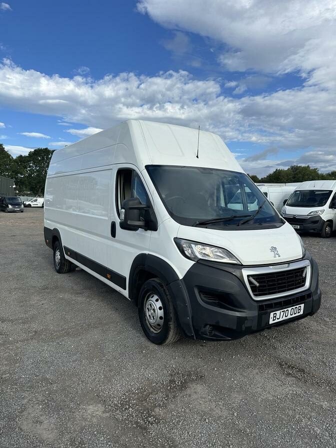 2020 Peugeot Boxer – Model: Boxer 435 Professional L4H3 Blue HDi – BJ70ODB