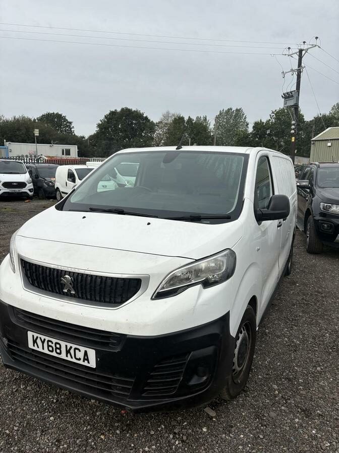 2018 Peugeot Expert – Model: Expert Professional Long Blue HDi – KY68KCA