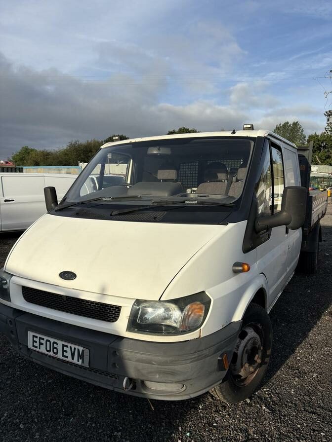 2006 Ford Transit – Model: Transit 350 LWB – EF06EVM
