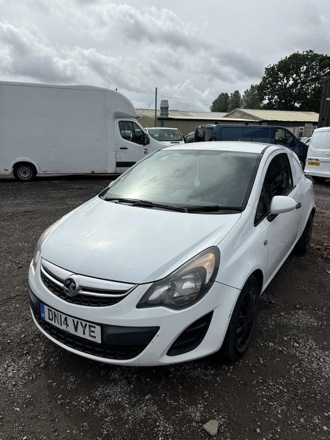 2014 Vauxhall Corsa – Model: Corsa CDTi ecoFLEX S/S – DN14VYE