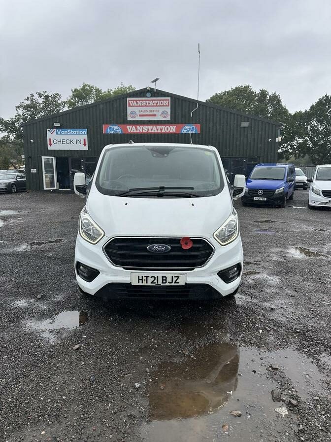 2021 Ford Transit Custom – Model: Transit Custom 320 Limited EcoBlue – HT21BJZ