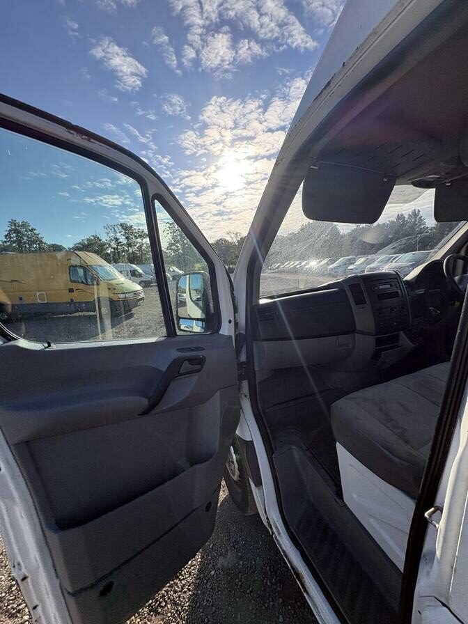 2009 Volkswagen Crafter – Model: Crafter CR35 109 LWB – RV59HLE