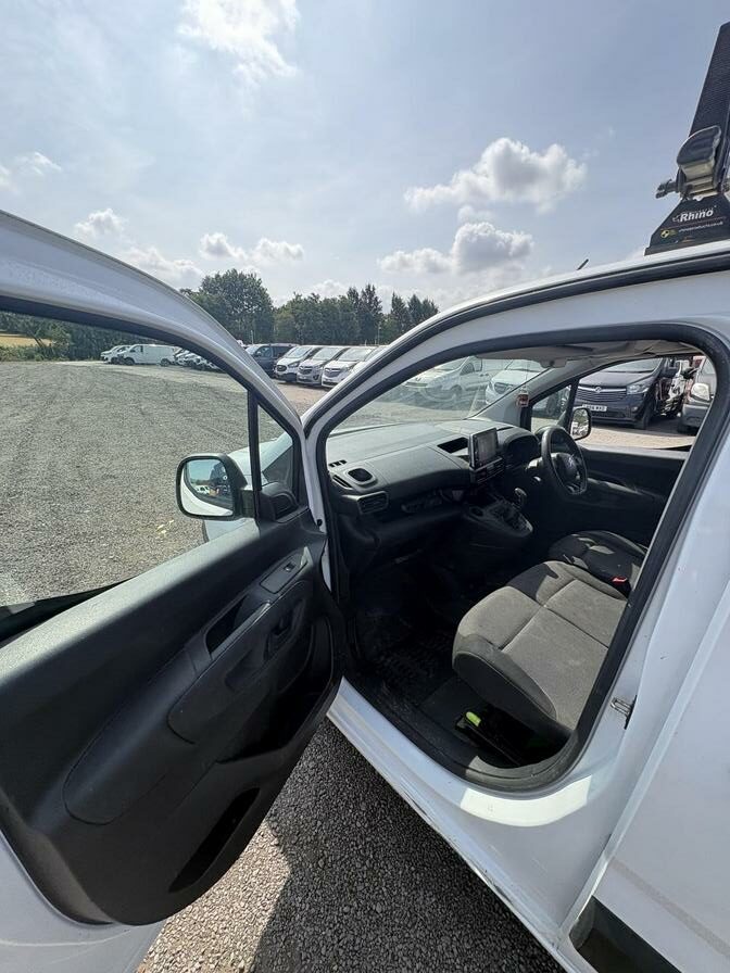 2020 Citroen Berlingo – Model: Berlingo 650 Enterprise Blue HDi S/S – SM70CJF
