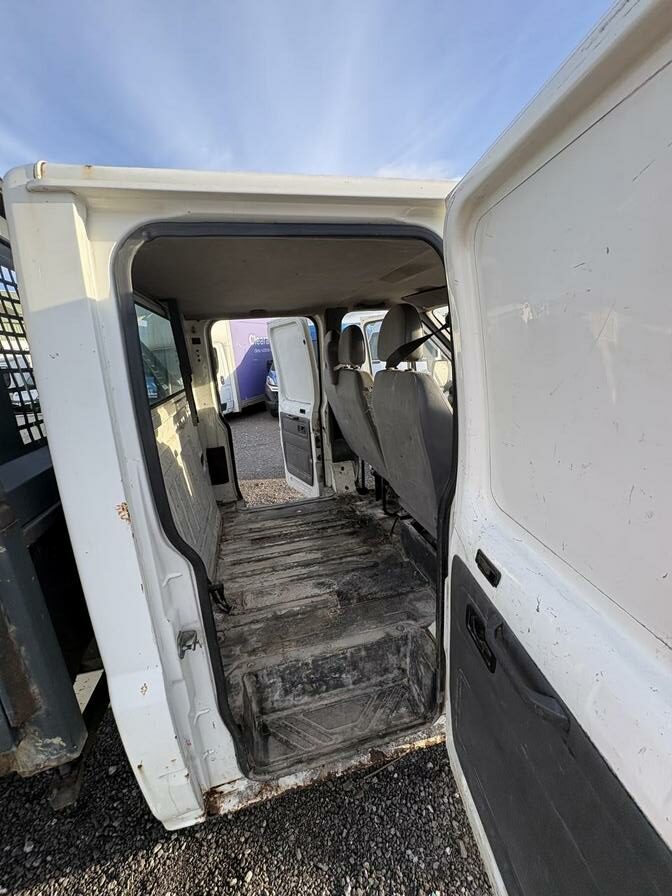 2006 Ford Transit – Model: Transit 350 LWB – EF06EVM