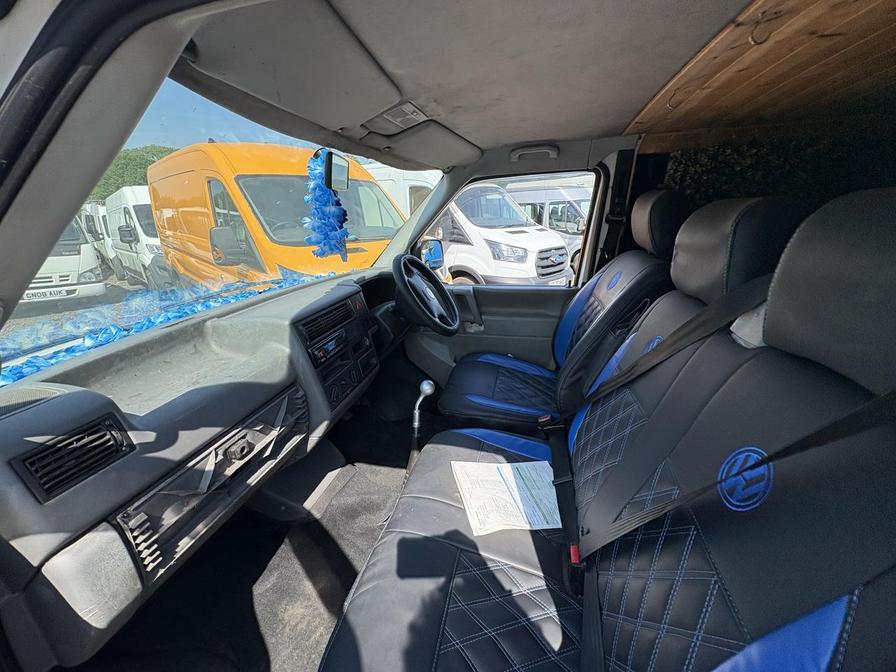 2003 Volkswagen Transporter – Model: Transporter 88 bhp SWB – LM03TPU