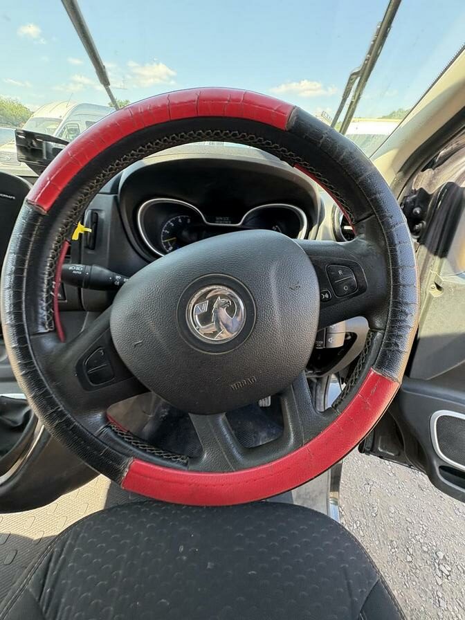2016 Vauxhall Vivaro – Model: Vivaro 2900 Sportive CDTi Bi-T S/S – LK66WXO