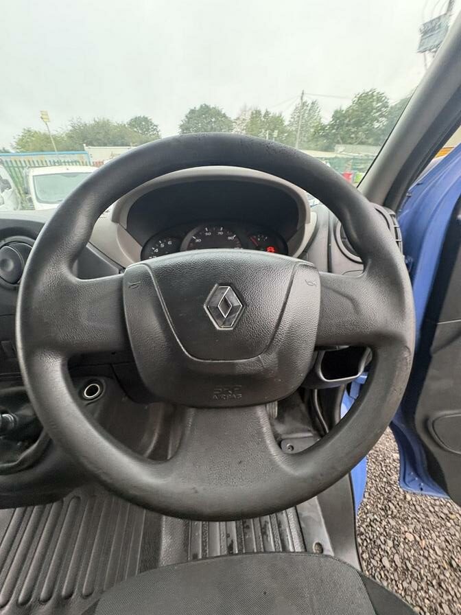 2017 Renault Master – Model: Master LM35 Business Energy dCi – YS17SZV