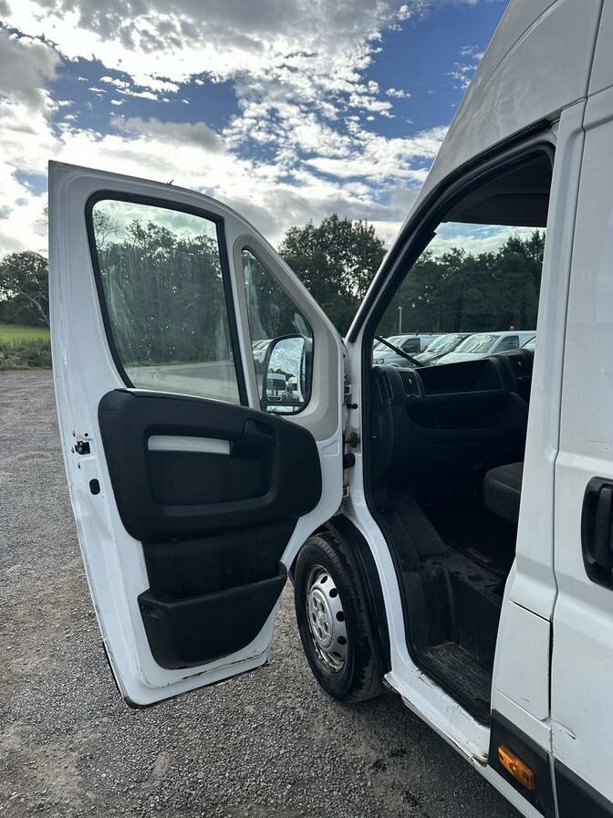 2020 Peugeot Boxer – Model: Boxer 435 Professional L4H3 Blue HDi – BJ70ODB