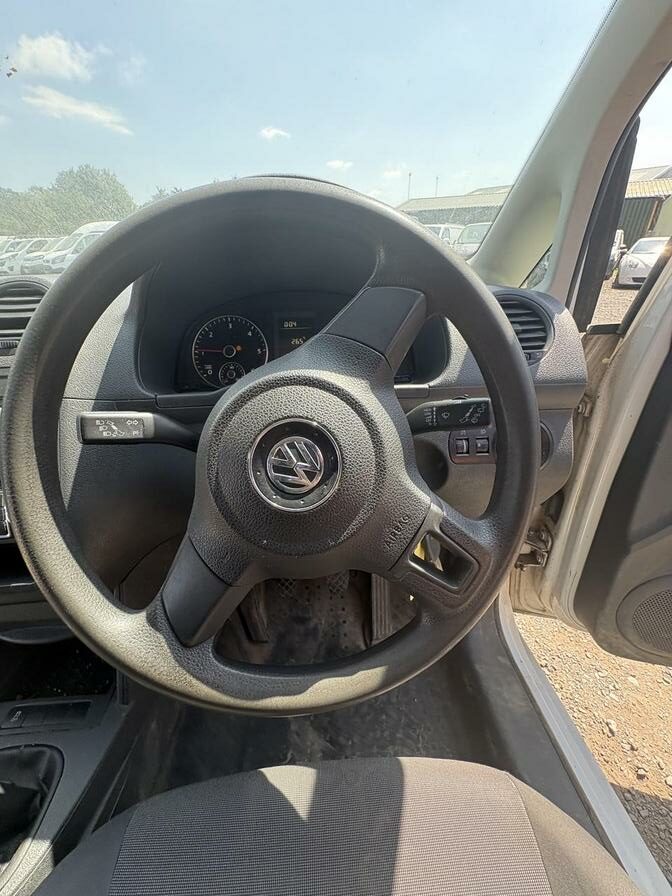 2014 Volkswagen Caddy – Model: Caddy C20 Startline TDI – VK14ZKN