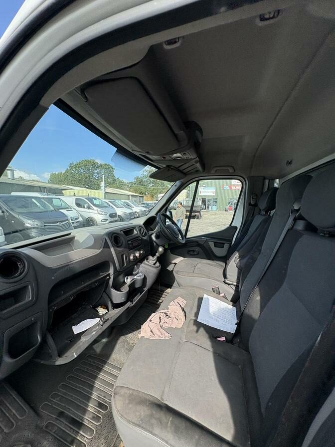 2015 Nissan NV400 – Model: NV400 SE dCi – DK65CUG