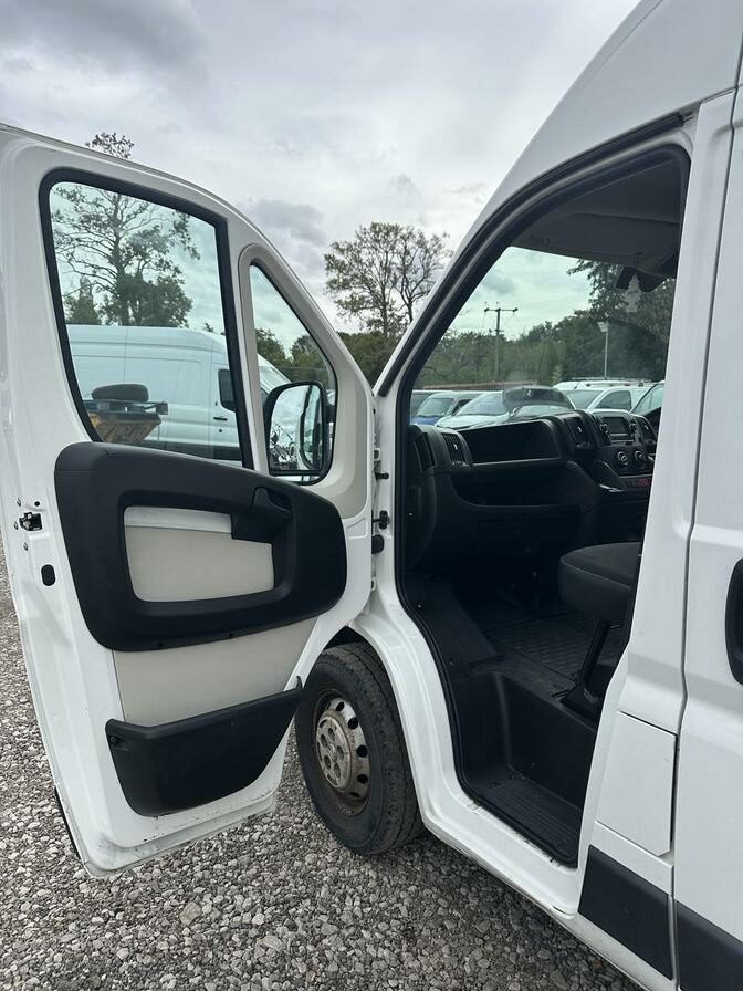 2019 Peugeot Boxer – Model: Boxer 335 Professional L3H2 Blue HDi – OV69FPL