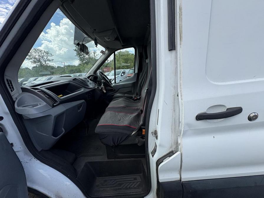 2017 Ford Transit – Model: Transit 350 – FG67EXO