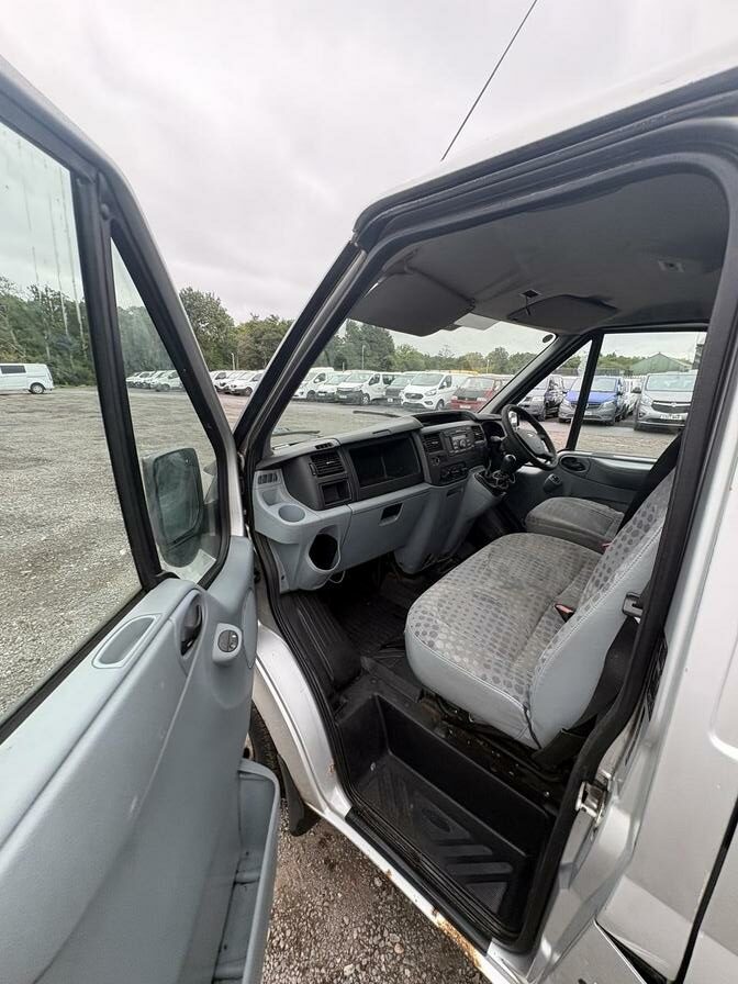 2011 Ford Transit – Model: Transit 85 T260 MWB FWD – AF11ORO