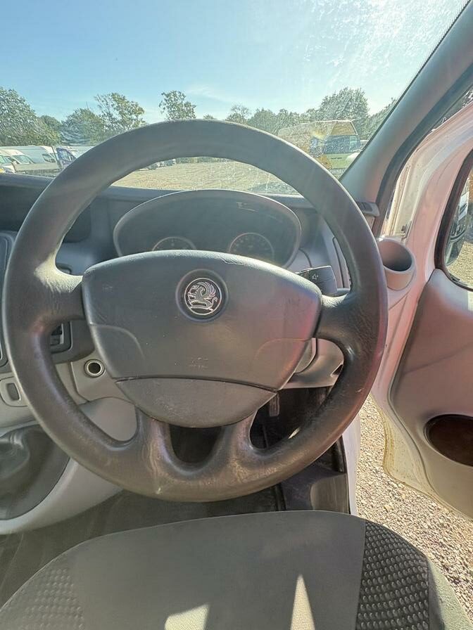 2014 Vauxhall Vivaro – Model: Vivaro 2700 CDTi 89 SWB – LR14BAO