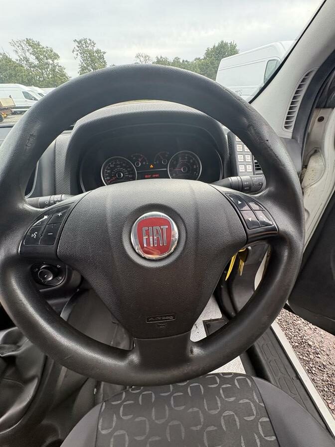 2017 Fiat Doblo Cargo – Model: Doblo 16v SX MultiJet II – YX17VRW