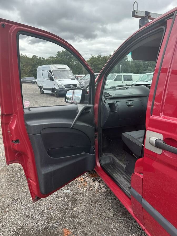 2011 Mercedes-Benz Vito – Model: Vito 113 CDi – X7SOV