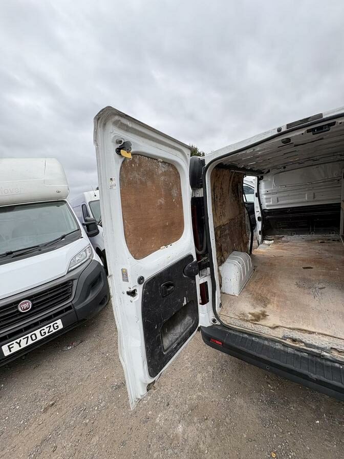2019 Vauxhall Vivaro – Model: Vivaro  2900 CDTI – FE19YBX