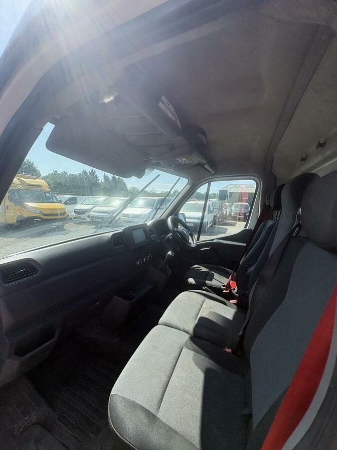 2022 Renault Master – Model: Master 35 LWB – BV22GWC