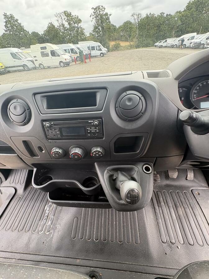 2015 Vauxhall Movano – Model: Movano F3500 L3H2 CDTi – WU65YWH