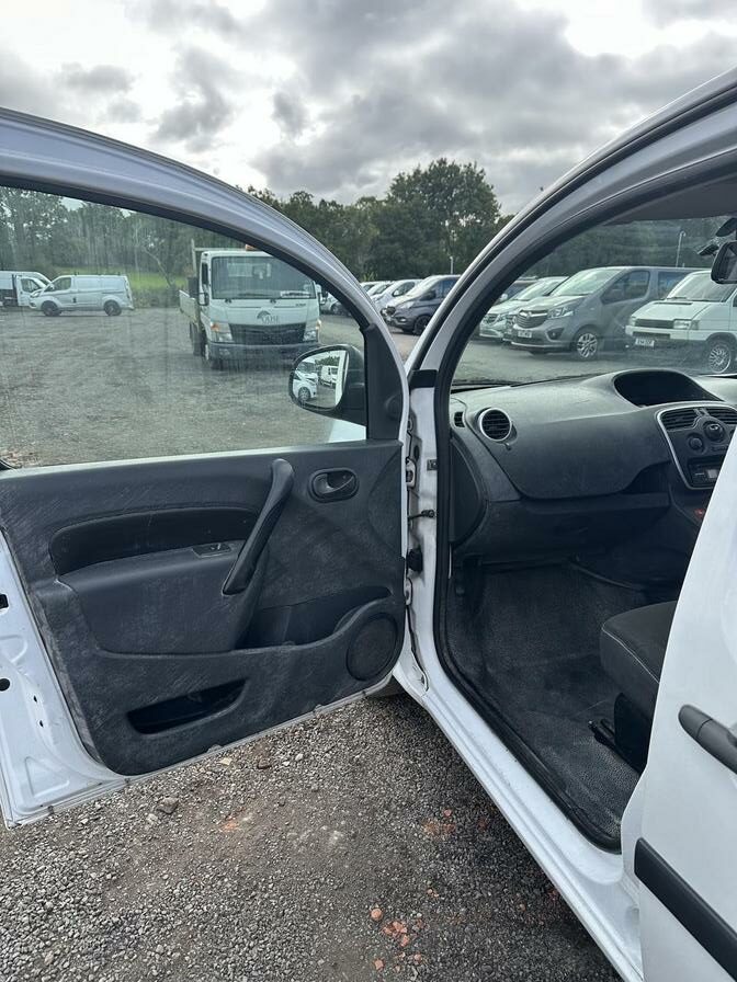 2016 Renault Kangoo Maxi – Model: Kangoo Maxi LL21 Business dCi – SJ16HLF