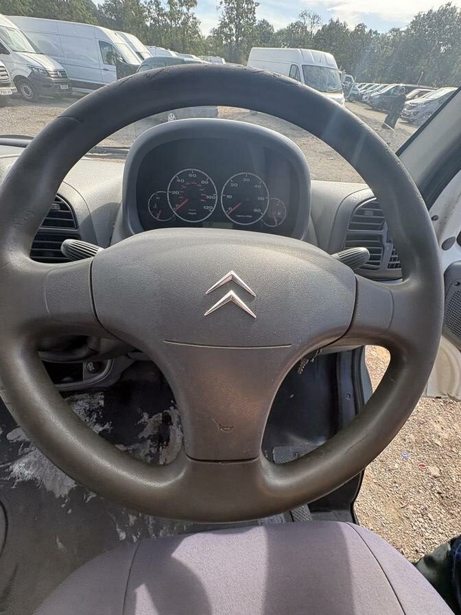 2005 Citroen Relay – Model: Relay 1000 TD HDi SWB – PK05GHG