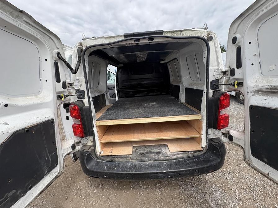 2019 Citroen Dispatch – Model: Dispatch 1400 Enterprise Blue HDi S/S – LF69RSY