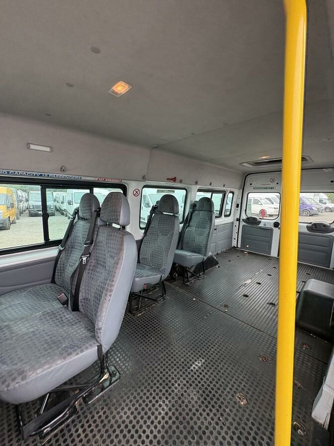 2011 Ford Transit – Model: Transit 115 T430 17s RWD – CV61ZKC