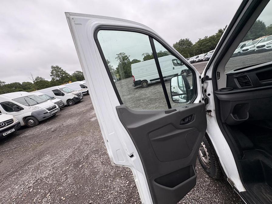 2020 Ford Transit – Model: Transit 290 Trend EcoBlue – YR70TTE