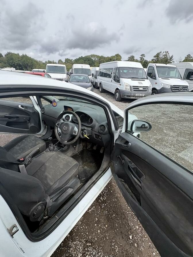 2014 Vauxhall Corsa – Model: Corsa CDTi ecoFLEX S/S – DN14VYE