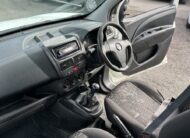2015 Vauxhall Combo – Model: Combo 2000 L1H1 CDTi – DX65WSJ