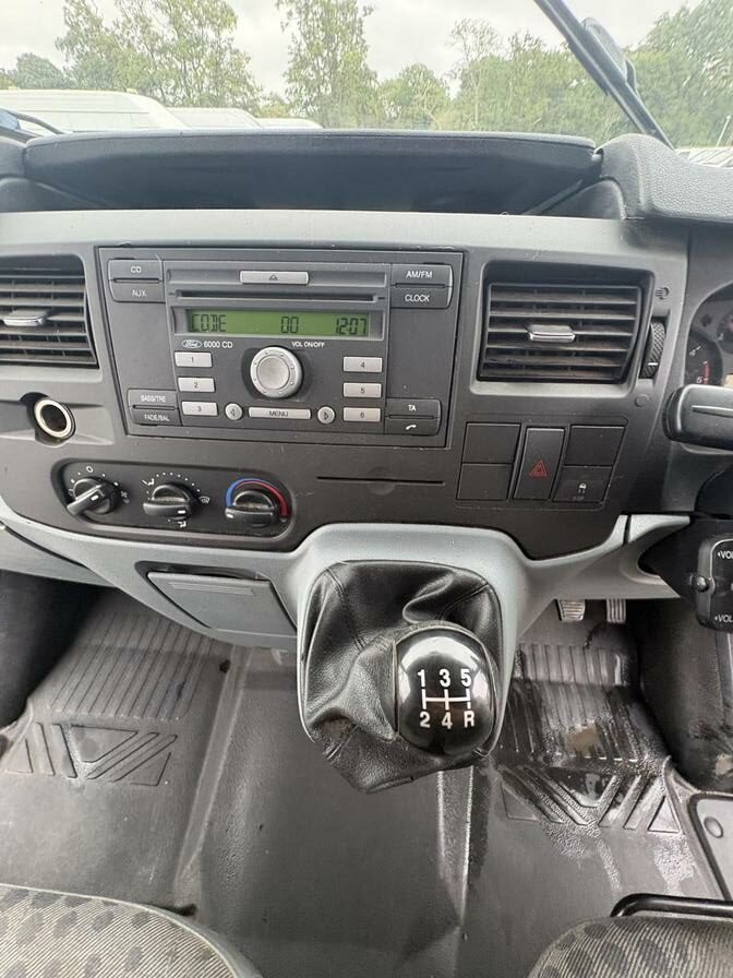 2011 Ford Transit – Model: Transit 85 T260 MWB FWD – AF11ORO